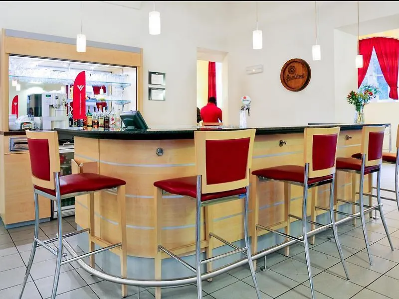 Exe City Park Hotel Praag 3*,