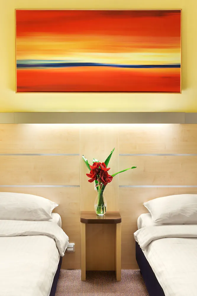 Exe City Park Hotel Prague 3*,